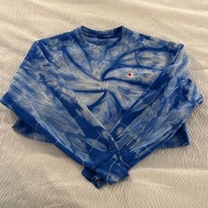Champion tie dyed crop sweatshirt size medium